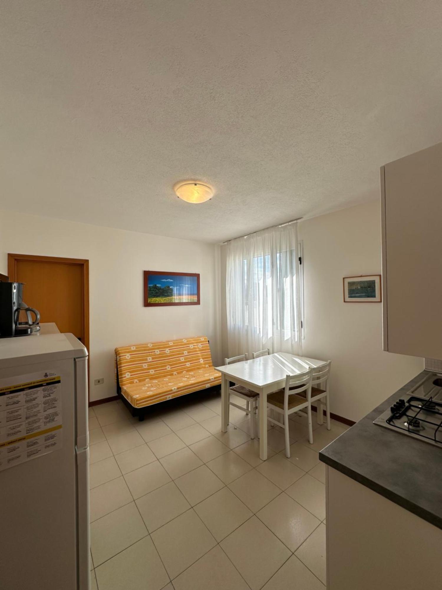 Villaggio Luna Swimmingpool- Agenzia Cocal Caorle Buitenkant foto