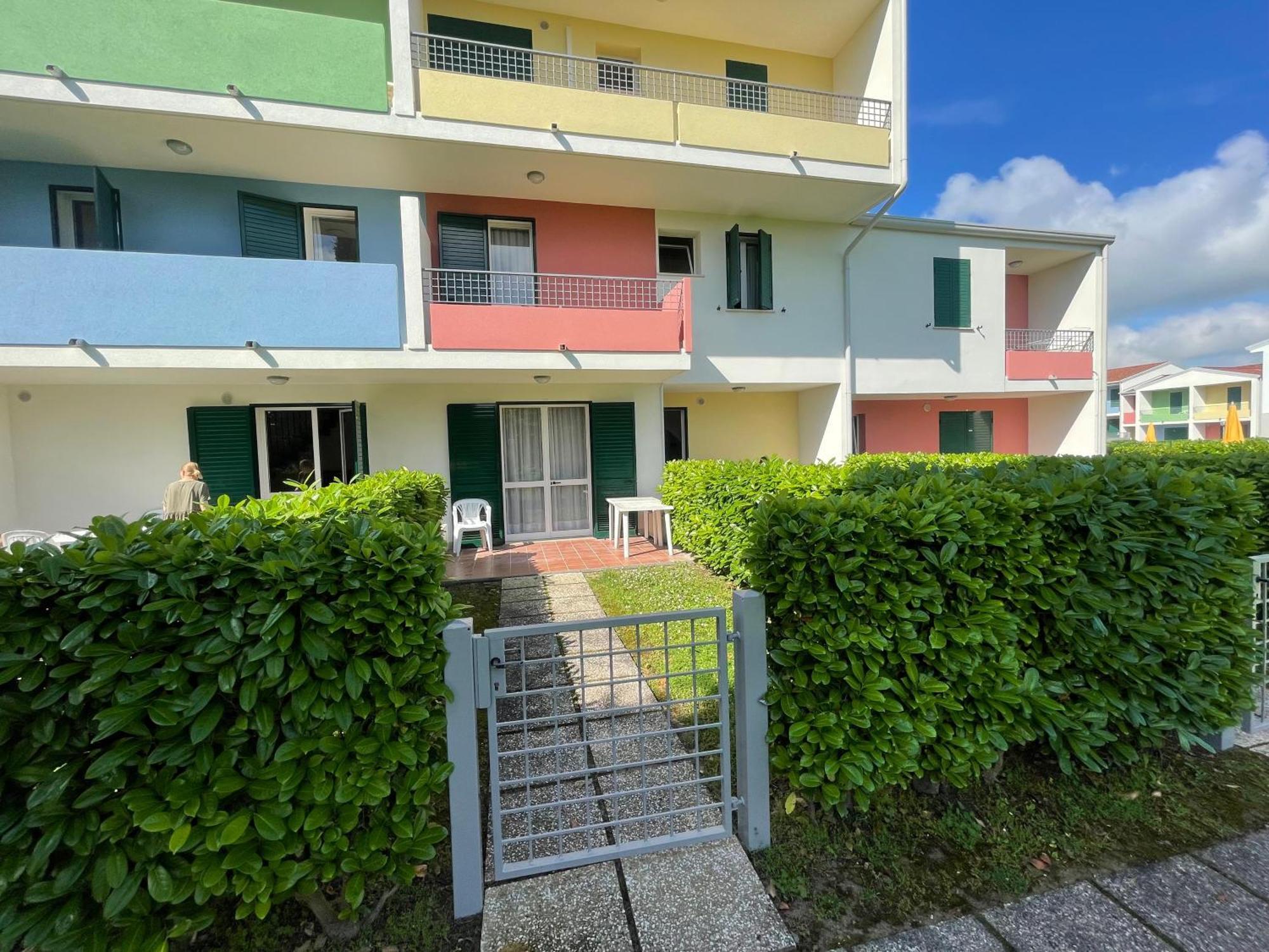 Villaggio Luna Swimmingpool- Agenzia Cocal Caorle Buitenkant foto
