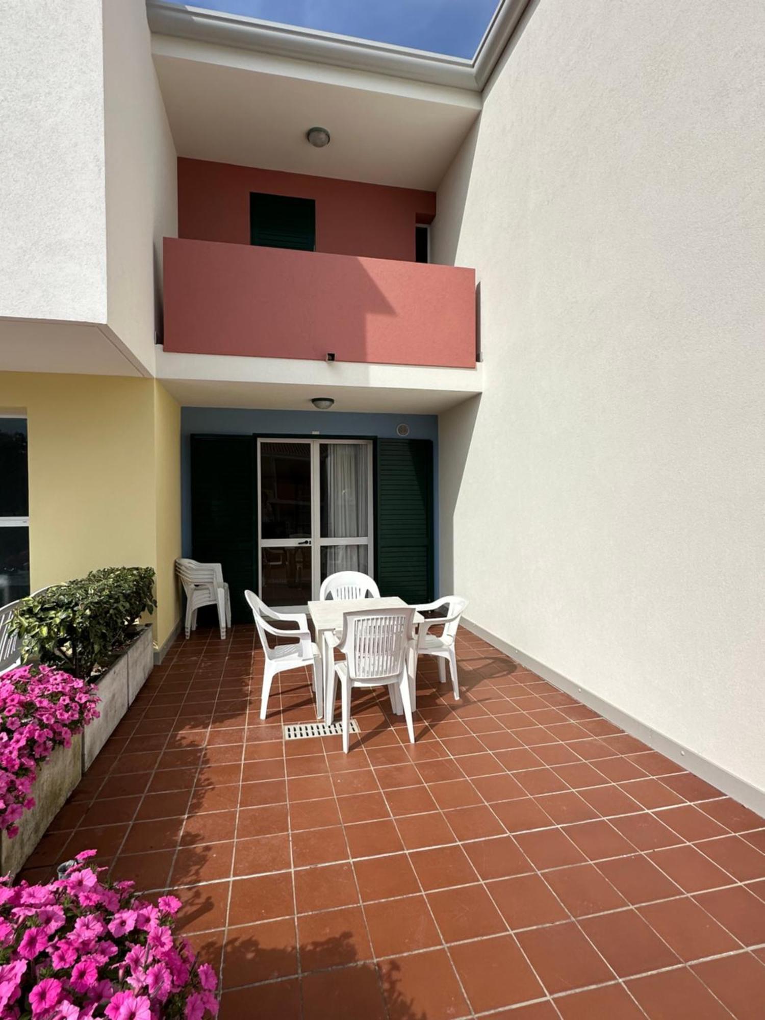 Villaggio Luna Swimmingpool- Agenzia Cocal Caorle Buitenkant foto